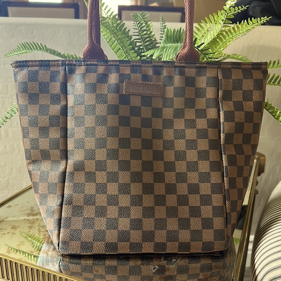 Stylish Lunch Tote - Picture 1 of 4